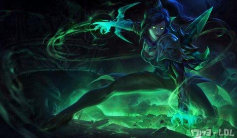 Royal Never Give Up 新年祝福：祝大家在蛇年好运连连，万事如意！