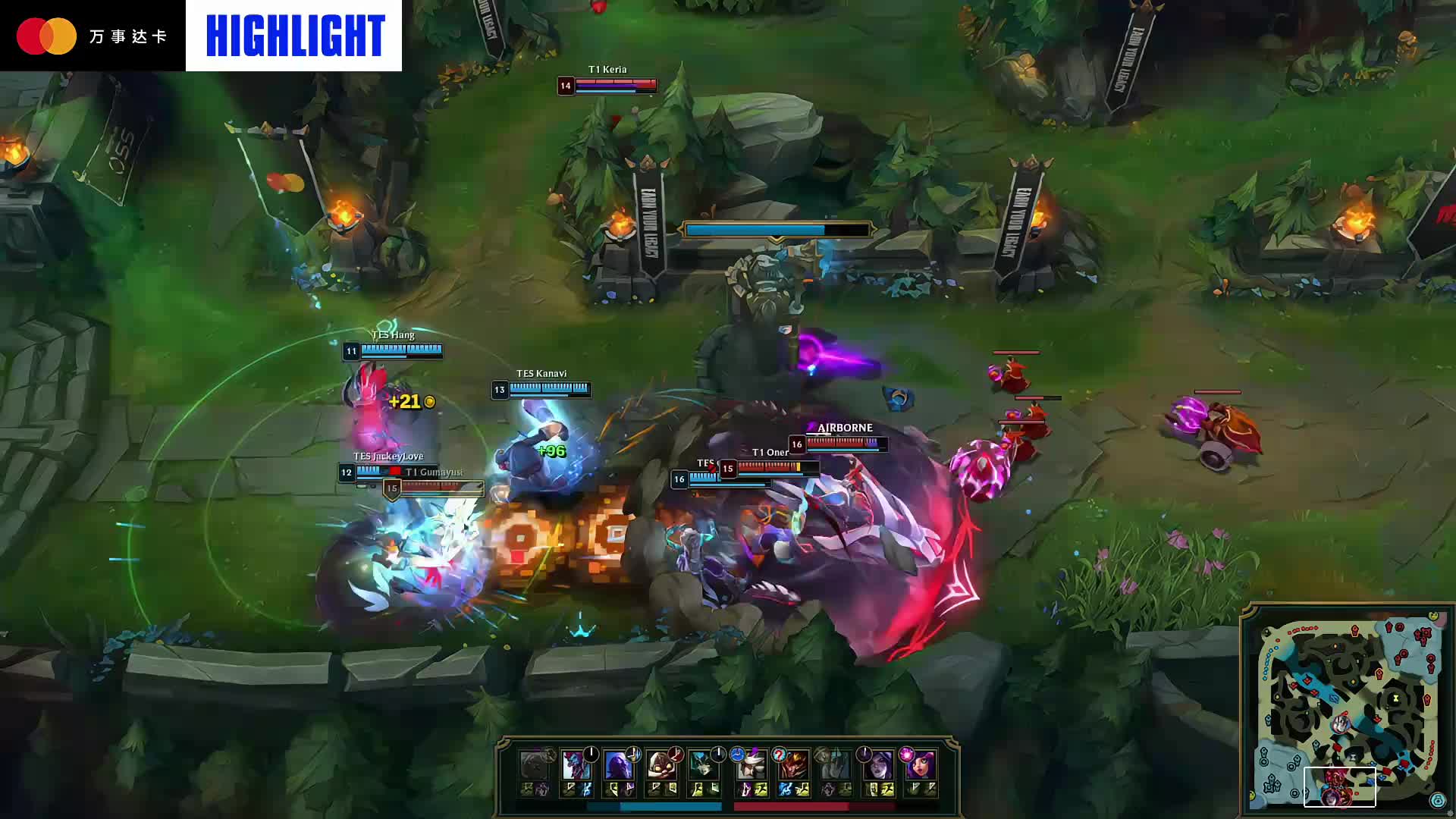 FPX群访 xiaolaohu：自己坦克玩的比较差 第二局没有注意防GANK